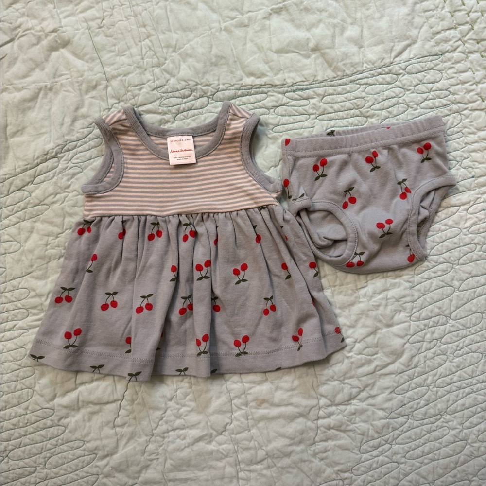 Hanna Andersson Baby Girl Blue Cherry Cotton Dress and Bloomer 50 cm NB 0-3 Mon